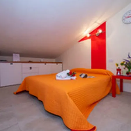 Casa Arcobaleno Apartment *